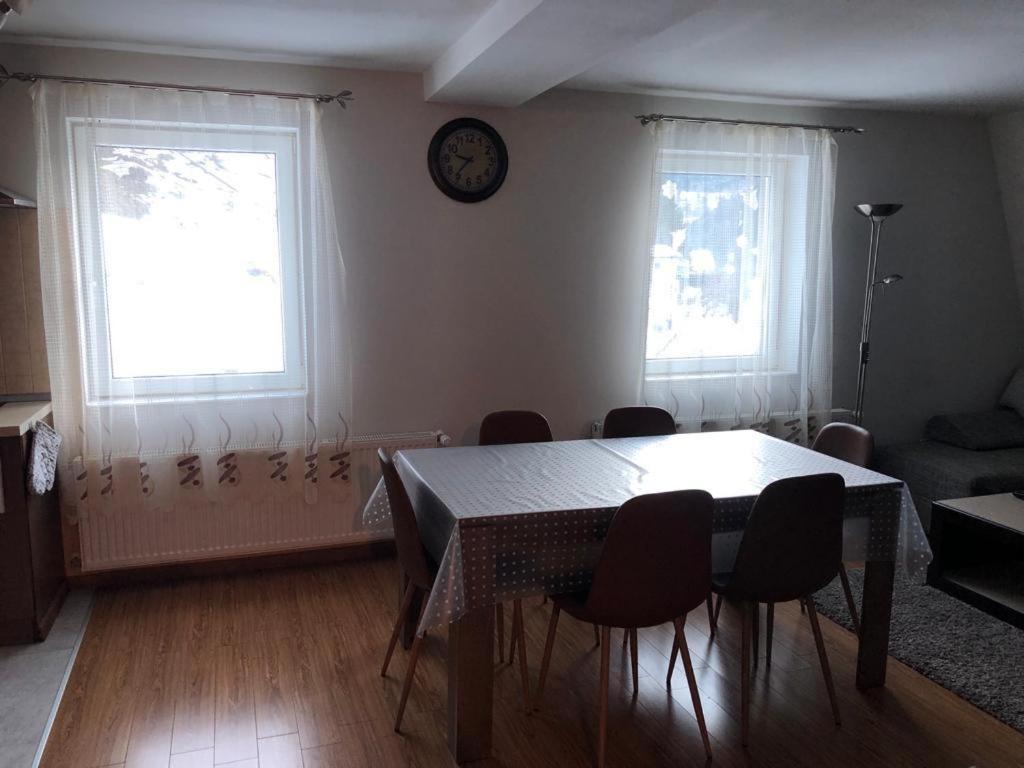Top Apartment Ramingstein Bagian luar foto
